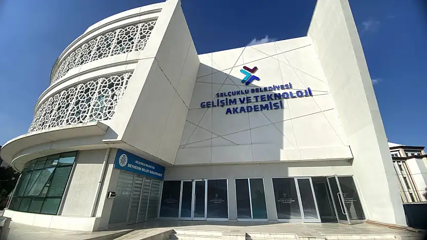 Konya'daki bu akademi gençlerin gözdesi oldu!