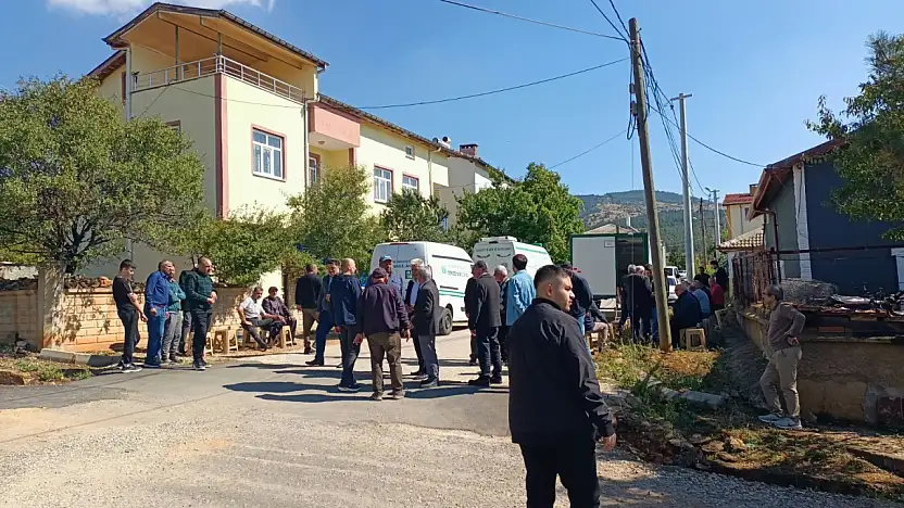 Konya'daki katliam gibi kazada hayatını kaybeden 3 kişi toprağa verildi!