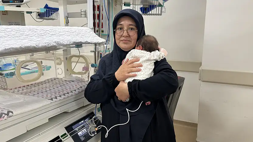 Konya'daki milimetrelik tedaviyle mutluluğa kavuştu!