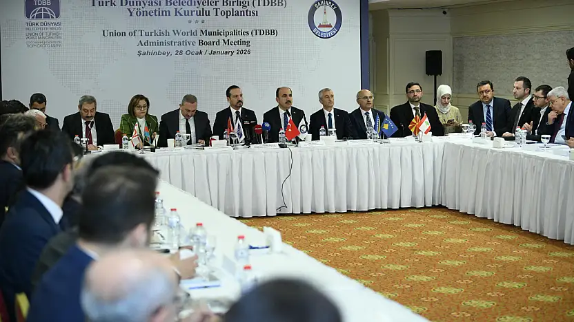 Konya'nın vizyonu sınırları aşıyor! Türk Dünyasının yerel gücü Konya'ya emanet!