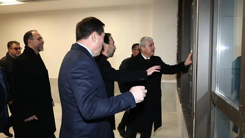 Konya'nın yeni İHL binası yükseliyor! Vali Akın incelemelerde bulundu