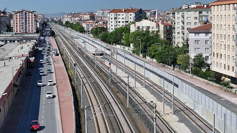 KONYARAY Banliyö Hattı'nda çevreci dönem: Tren gürültüsü için ses bariyerleri kuruluyor!