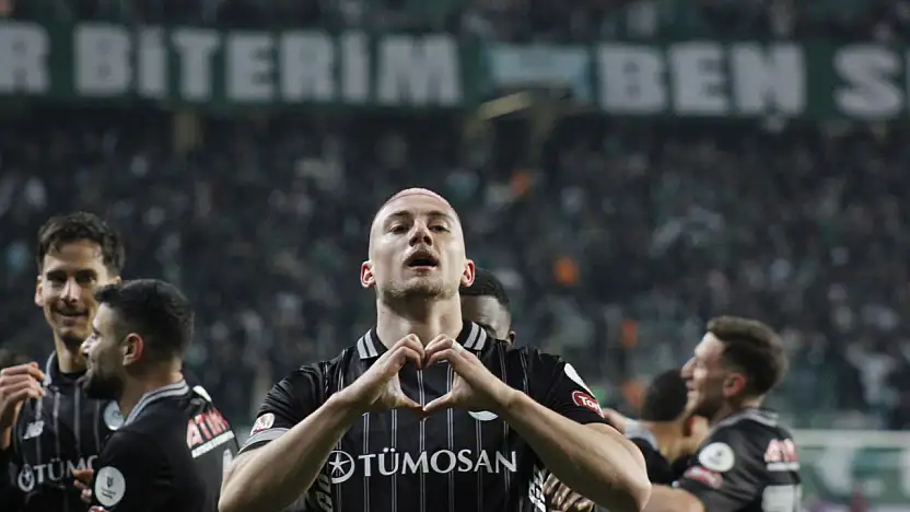 Konyaspor'a dönmeye hazırlanan Kramer'den taraftara mesaj