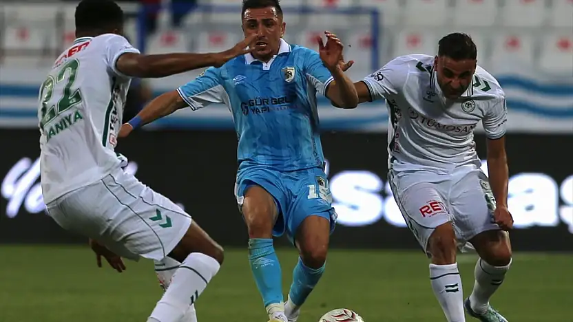 Konyaspor'da ikinci kaptan Deniz'den açıklama!