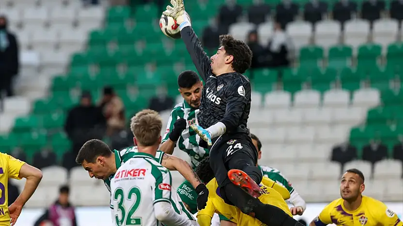 Konyaspor evinde 1 puanı 90+5'te kurtardı! Kimi yeneceksiniz? 1-1