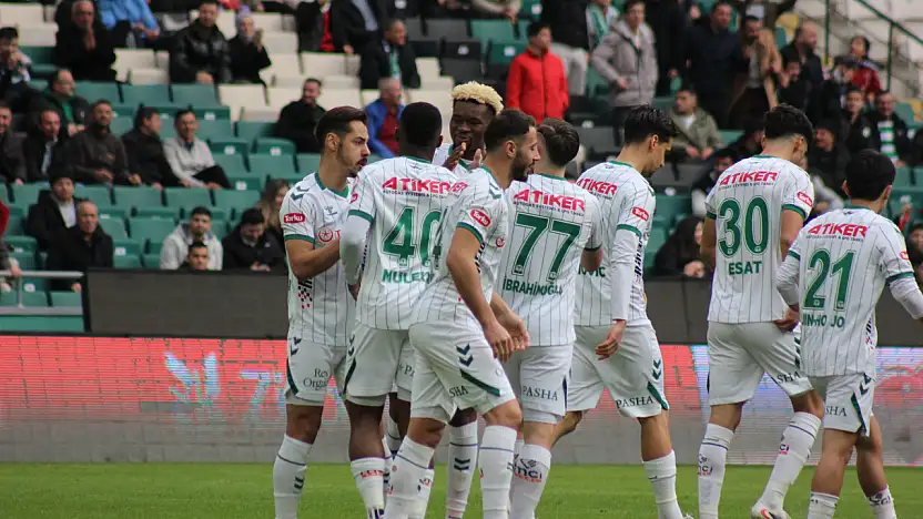 Konyaspor kupada evinde Aliağa'yı rahat geçti! 5-0