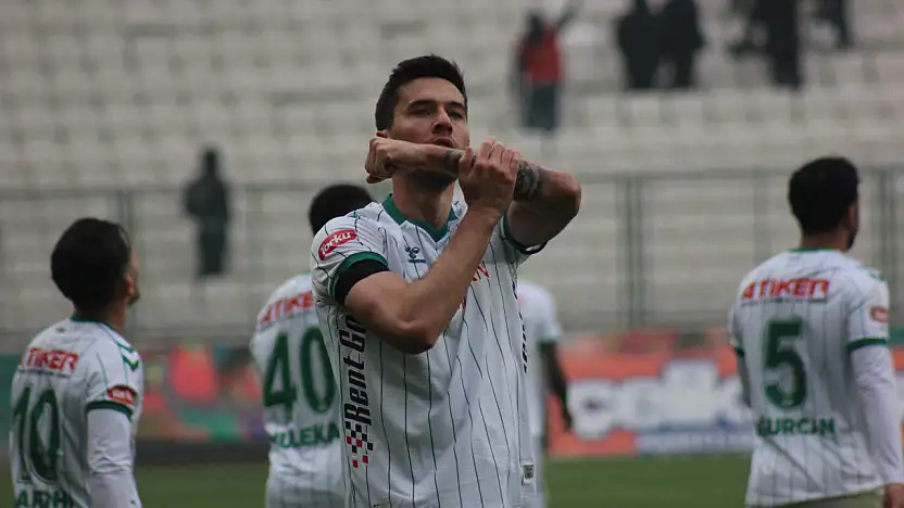 Konyaspor'un forvetinden açıklama! 'Bitirmemiz lazımdı'