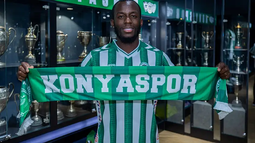 Konyaspor, yeni kanadını duyurdu! Tecrübeli Fransız'dan 2 yıllık imza