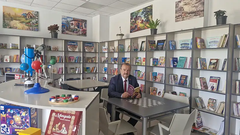 Kütahya'dan Konya'ya gönül köprüsü! Meram'a 2 bin kitaplık yeni kütüphane açıldı