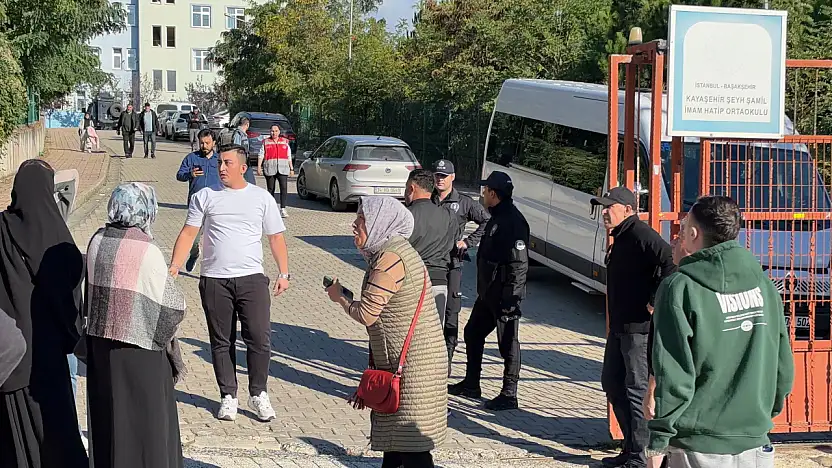 Ortaokulda dehşet! Kız öğrenci 6 öğrenciyi bıçakladı