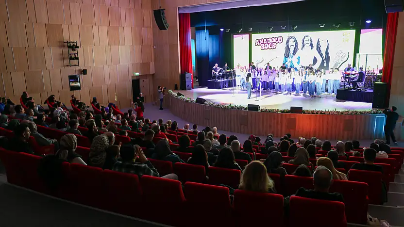 Selçuklu'da minik seslerden unutulmaz Anadolu Rock ziyafeti!