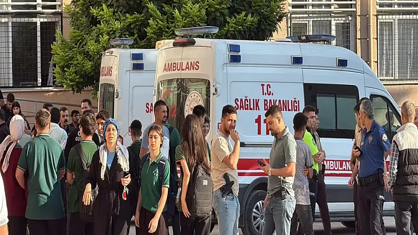 Son dakika: Lise önünde silahlı saldırı! Yaralılar var