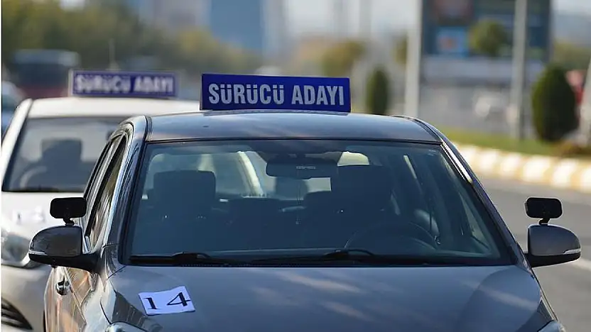 Sürücü adaylarına büyük müjde! Geçme notu düştü
