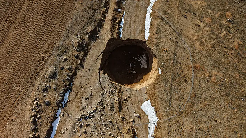 Yer yarılıyor, Konya çöküyor mu? Tam 10 ilçe listede… Sayı 700'ü aştı!