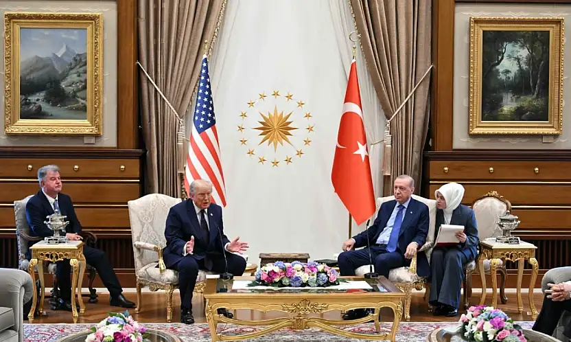 ABD Başkanı Trump'tan Ankara'da kritik mesaj: 'CAATSA yaptırımları kalkacak'