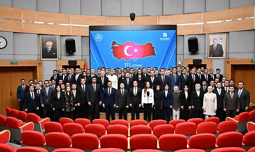 Bakan Gürlek: Hukuk devleti ilçedeki kaymakamın masasında yaşar!