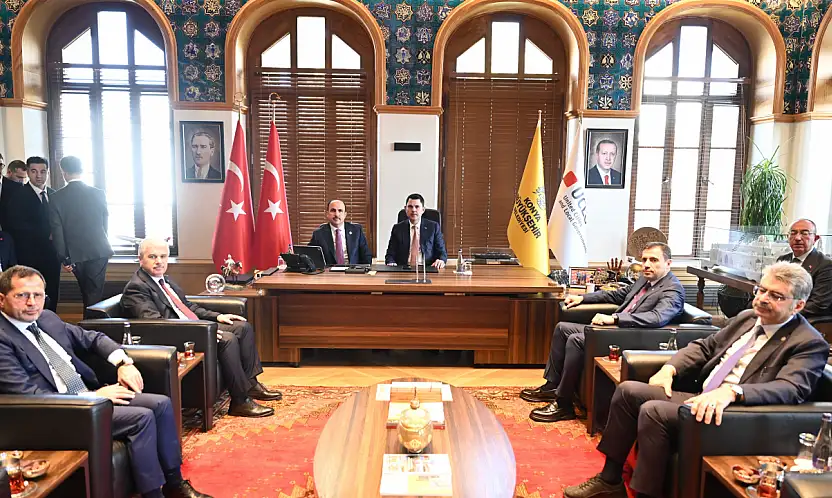Bakan Kurum Konya'da Başkan Altay'ı ziyaret etti