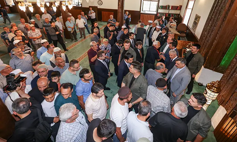 Bakan Mustafa Çiftçi'den Konya ziyareti! Kur'an-ı Kerim tilavetiyle gönüllere dokundu