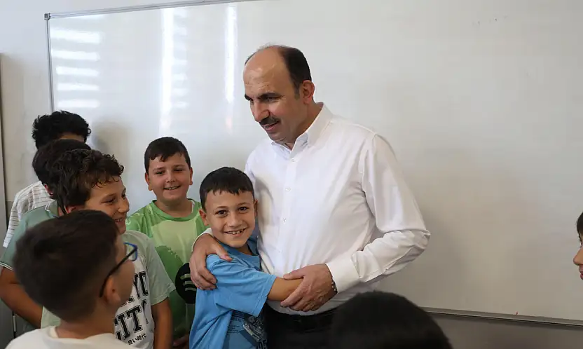 Başkan Altay'dan gençlerin eğitim yolculuğuna tam destek!