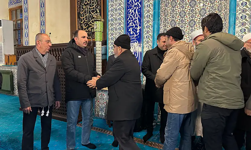 Başkan Altay, yeni yılın ilk sabahında Filistin için Konyalılarla saf tuttu