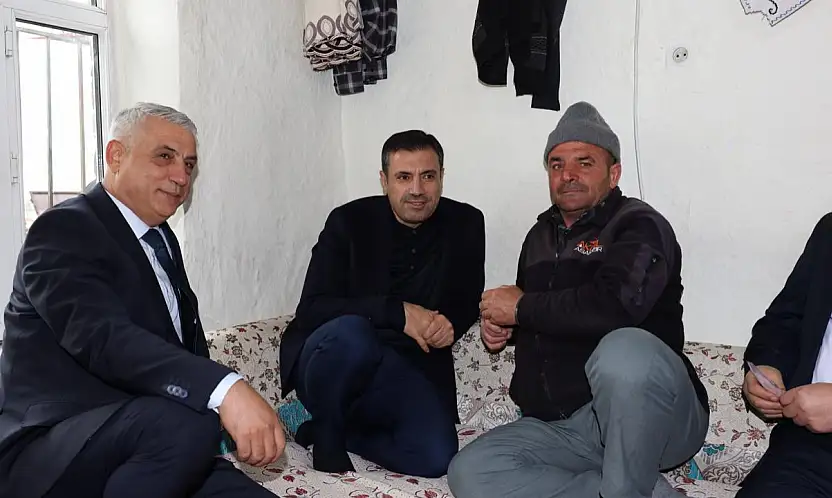 Başkan Özgökçen vatandaşları dinledi: Mahallelerin ihtiyaçlarına duyarlıyız