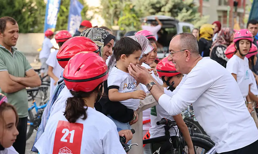 Çocukların bisiklet heyecanı Meram sokaklarını şenlendirdi!