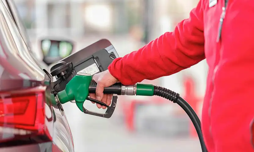 Deposu boş olanlar dikkat! Motorine gece yarısı büyük zam