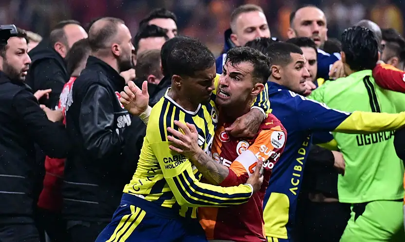 Galatasaray'ın kaptanı Konyaspor'a karşı forma giyemeyecek