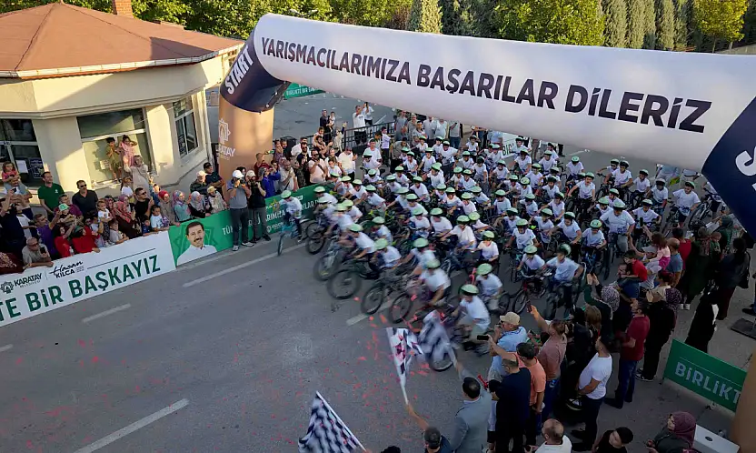 Karatay'da bisiklet kültürü güçleniyor: 500 çocuk pedal çevirdi!