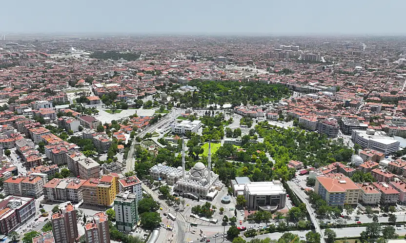 Konya Büyükşehir Belediyesi'nden vatandaşa dijital kolaylık: Konya Hizmet Platformu tek noktada!