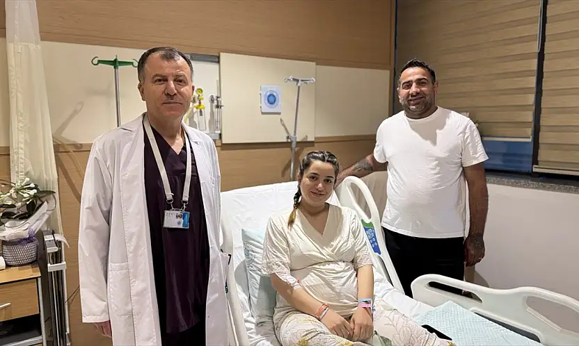 Konya'da 30 yıl arayla çifte sürpriz: İkiz doğdu, ikiz doğurdu, doktoru yine aynıydı!