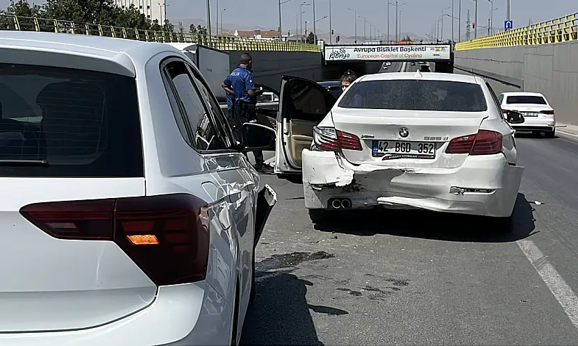Konya'da 6 araç birbirine girdi! Zincirleme kazada yaralı var