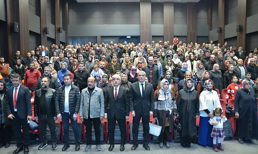 Konya'da Aile ve Mutluluğun Formülü Konuşuldu