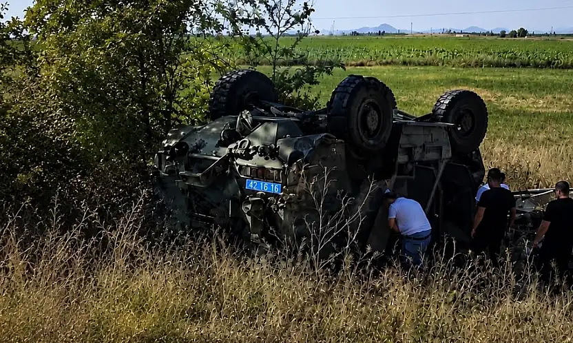 Konya'da askeri araç şarampole devrildi! Olay yerine ekipler sevk edildi