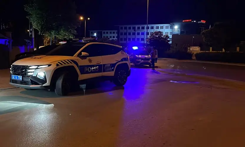 Konya'da cadde ortasında bıçaklı saldırı! 1 kişi hastanelik oldu...