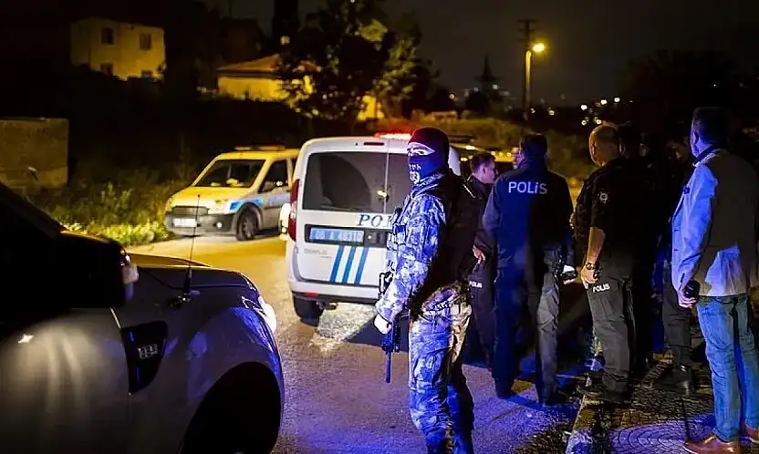 Konya'da dev KISKAÇ Operasyonu! Baskın yapılan adreslerden cephanelik çıktı
