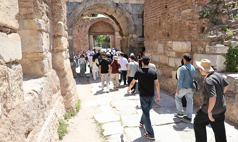 Konya'da gençlere ücretsiz Balkanlar gezisi fırsatı! İşte başvuru şartı...