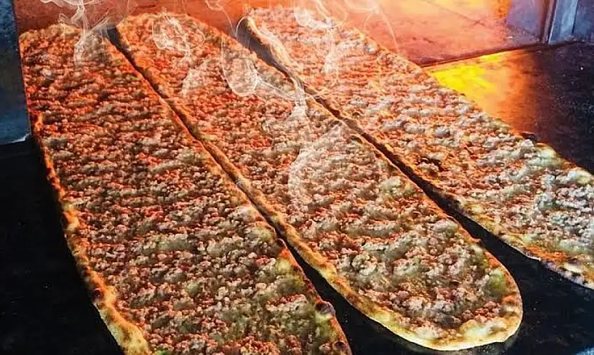 Konya'da gıda skandalı! Etliekmek ve sucuktan bunlar çıktı!
