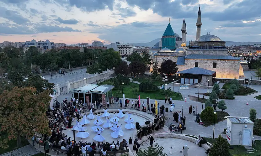 Konya'da gönüllere dokunan festival! Mistik Müzik Festivali'nde bugün neler var?