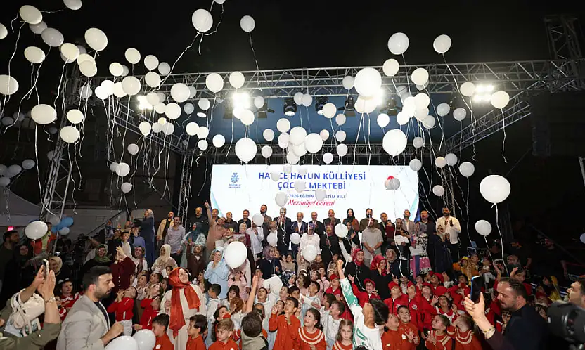 Konya'da Hatice Hatun Külliyesi'nde mezuniyet heyecanı!