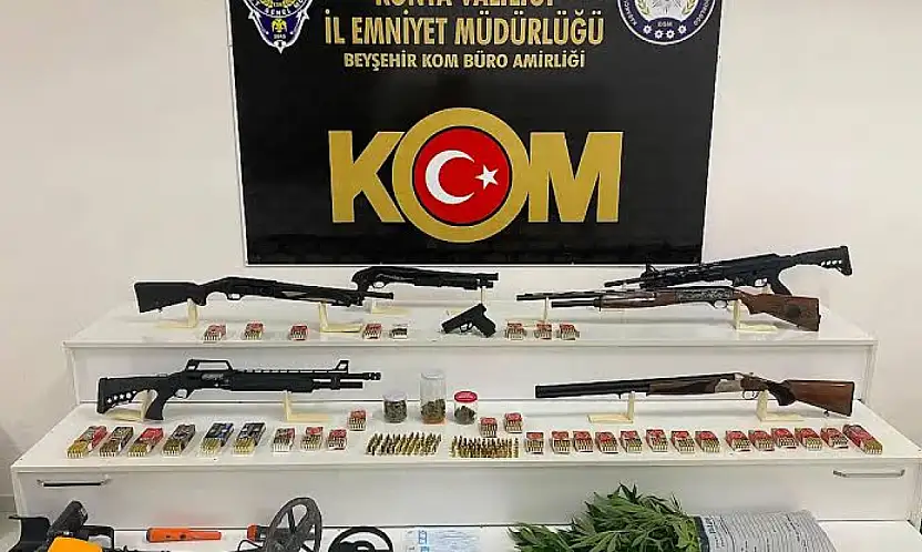 Konya'da kaçak silah operasyonu! Binlerce parça ele geçirildi