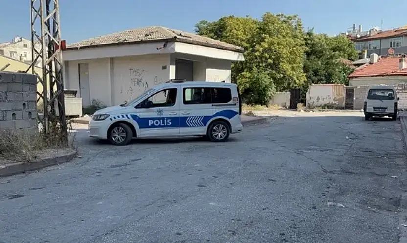Konya'da karı koca kavgası kanlı bitti! Kocasını göğsünden bıçakladı...
