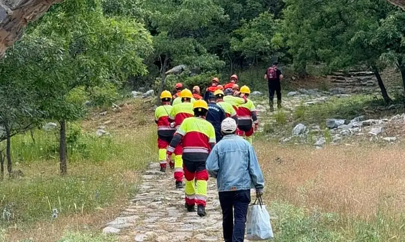 Konya'da kaybolan kadın için zamanla yarış! Dağlık alanda arama sürüyor