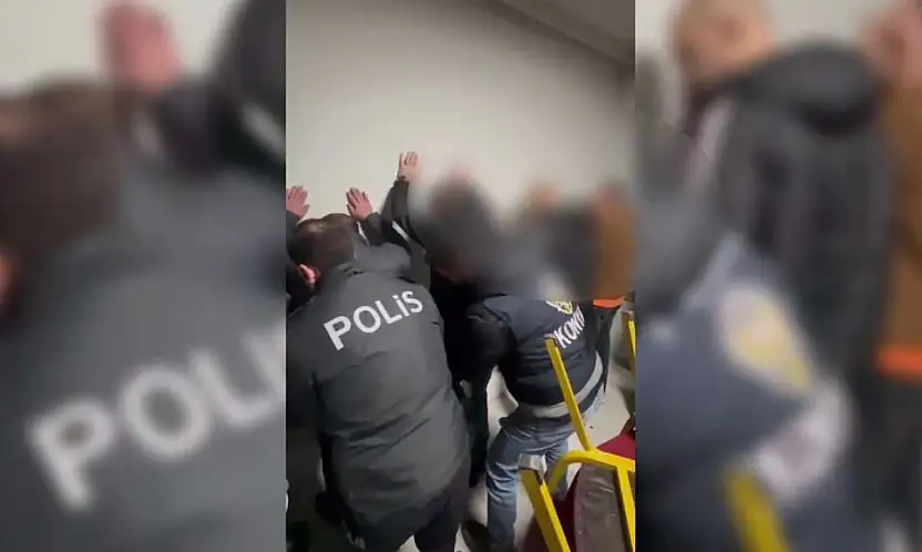 Konya'da kumar masasına 905 bin liralık balyoz! 78 kişi suçüstü yakalandı