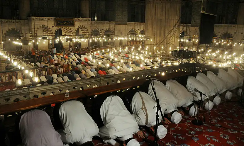 Konya'da manevi ziyafet: Enderun Usulü Teravih hangi camide kılınacak?