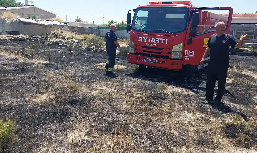Konya'da alevler mahalleyi sardı! Evlere sıçrayacaktı...