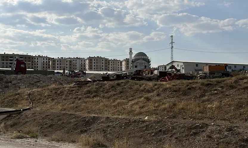 Konya'da şantiye karıştı! Bıçak ve taşla saldırdılar, işçiler yaralandı!