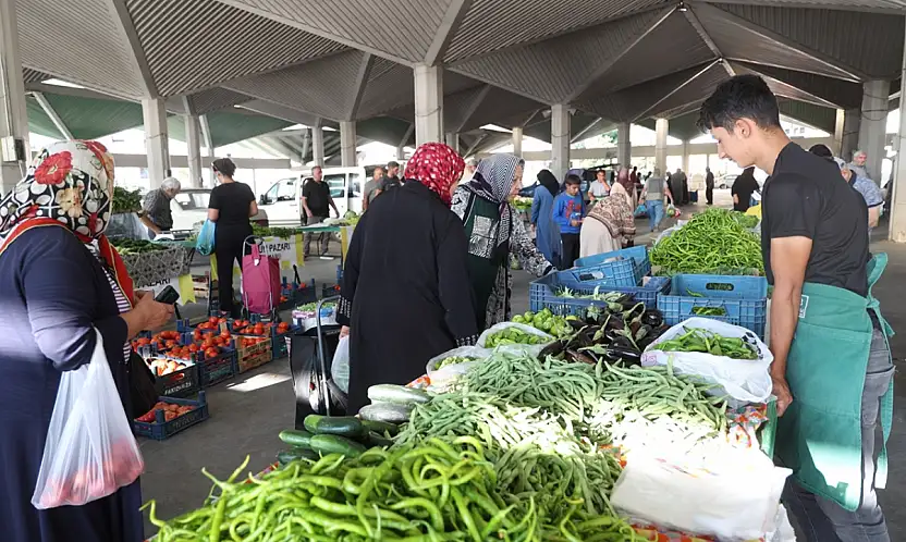 Konya'da tarladan tezgaha! Yerli ürünler aracısız tüketiciyle buluşuyor