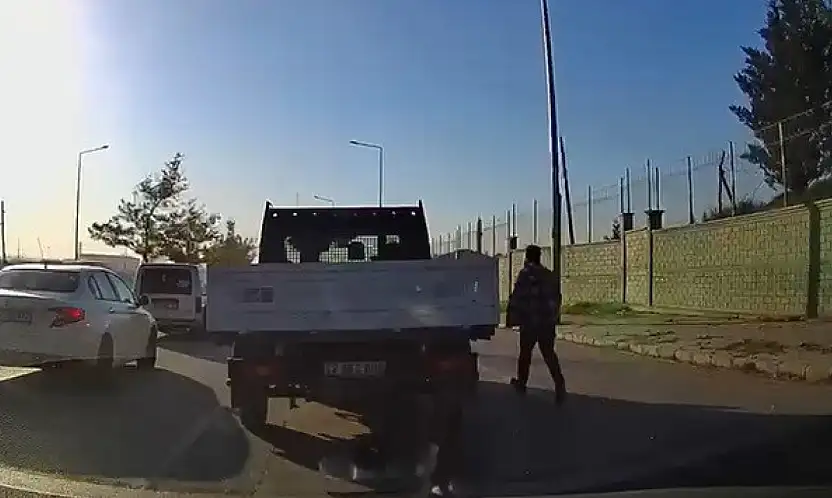 Konya'da trafik magandası kamerada! Faturası ağır oldu