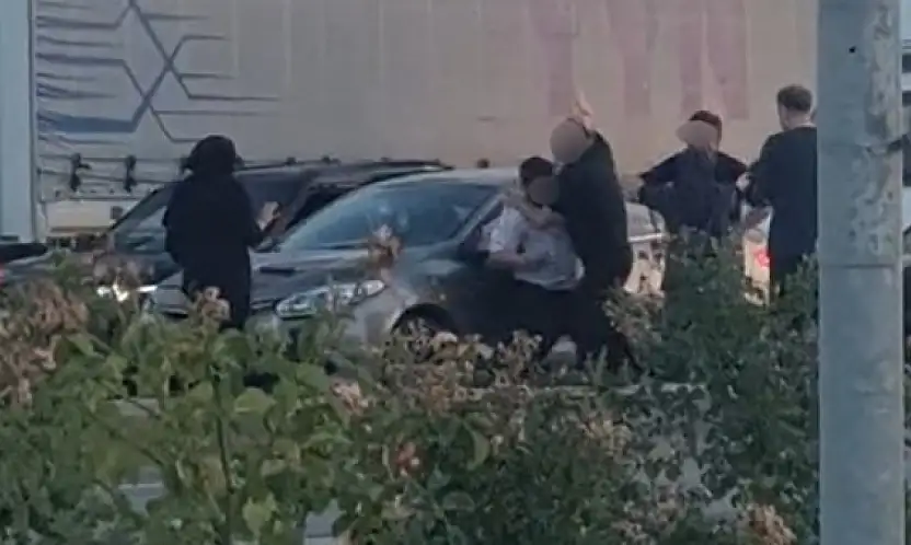 Konya'da trafikte yumruklu kavga! O anlar kameraya yansıdı!
